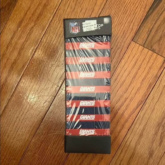NFL Giants tabletop, stackers Jenga game - Red, Blue, White - Picture 2 of 5